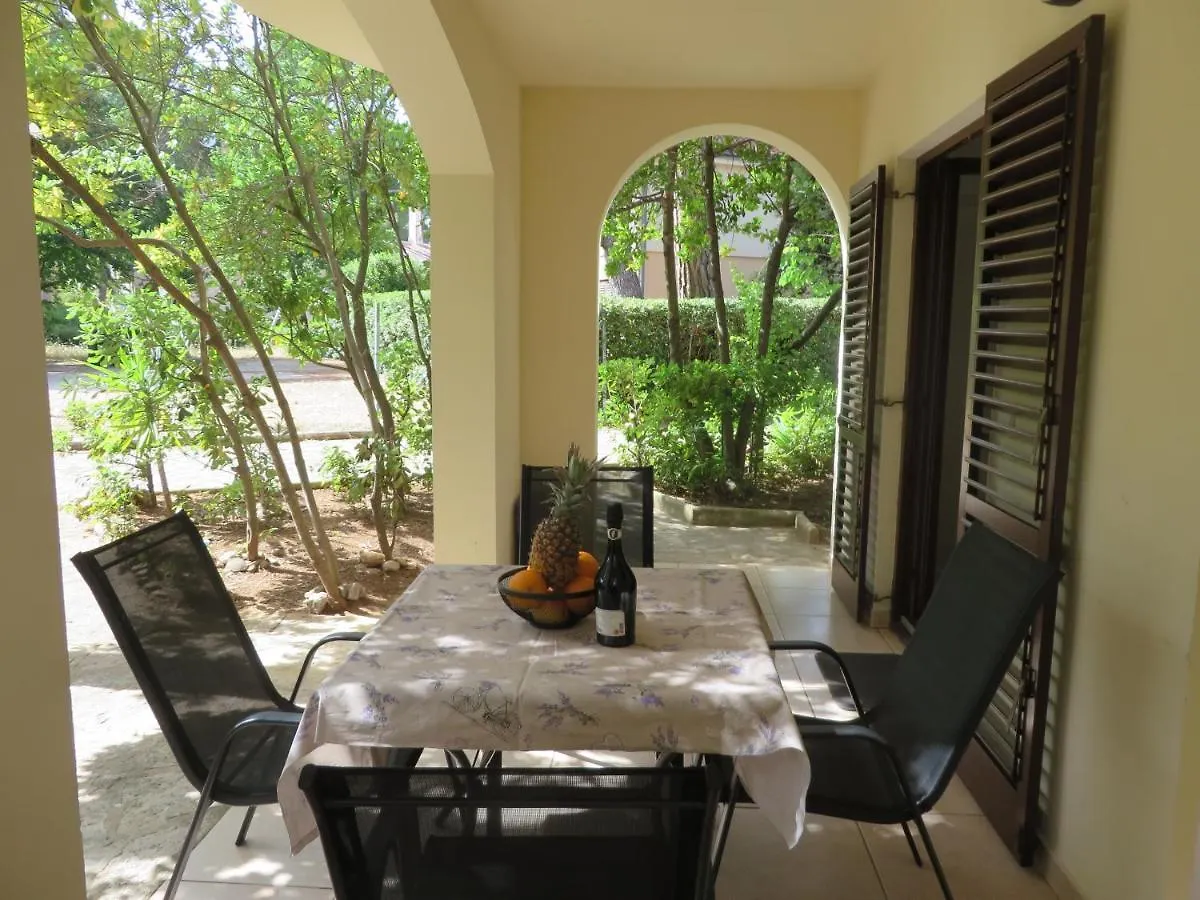 Soline Beach Apartments Biograd Na Moru 0*,
