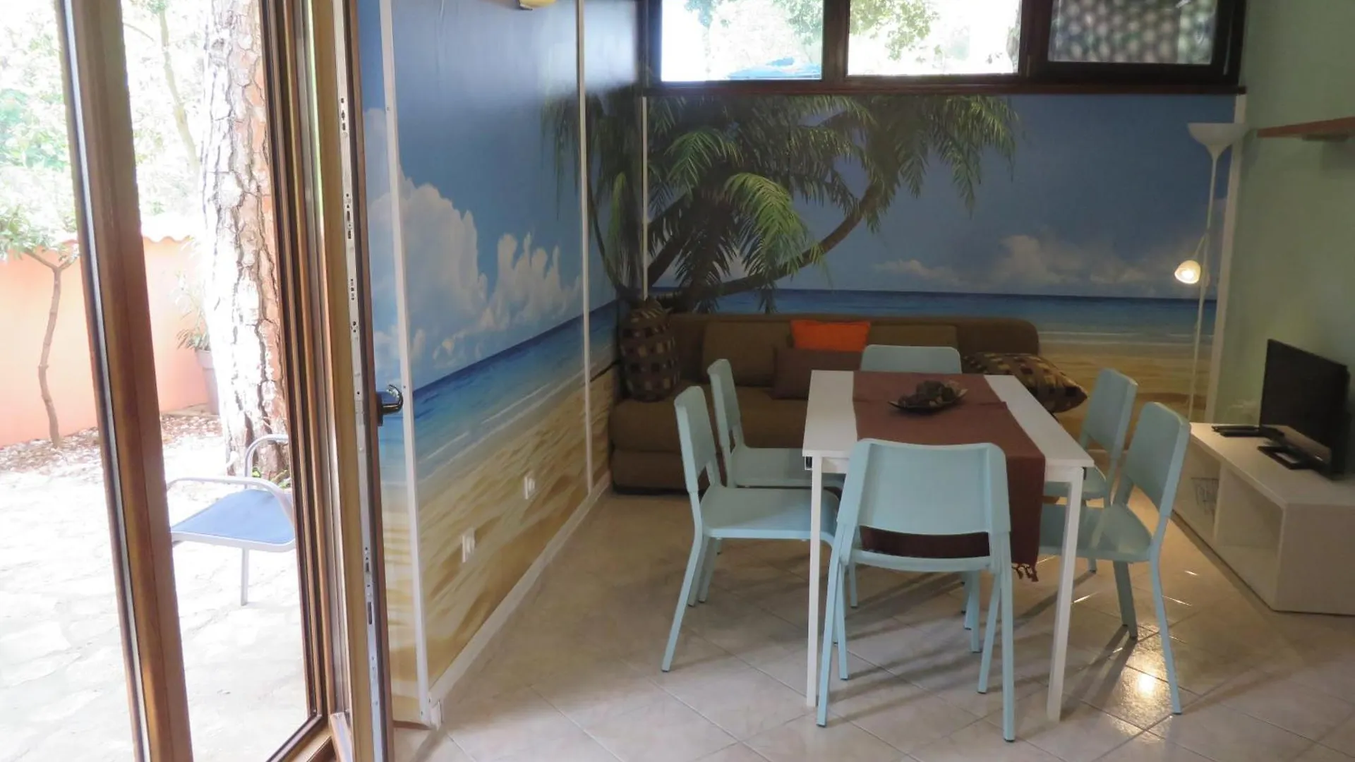 Soline Beach Apartments Biograd Na Moru 0*,  Croatia
